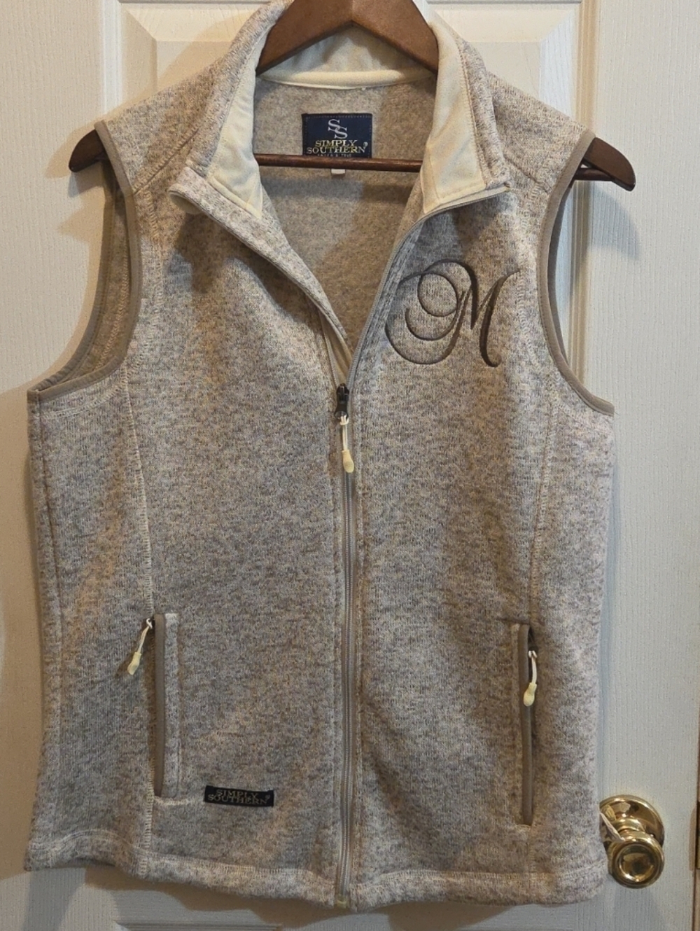 Simply Southern Women's Oatmeal Beige Full Zip Vest - Size L Monogrammed "M"